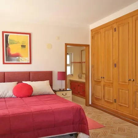 فيلة Beautiful 4 Rooms, Heated Pool, In فالي دو لوبو