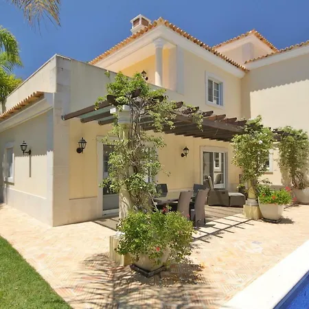 Beautiful 4 Rooms, Heated Pool, In فيلة *
